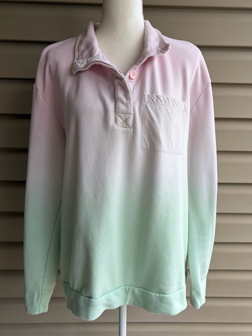 •Crown & Ivy• 100% Cotton Ombre Pullover Collared Sweatshirt - Size Large